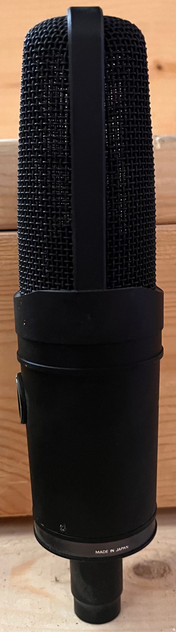 Audio-Technica AT4060 Large Diaphragm Cardioid Tube Condenser Microphone - Black - Excellent Condition - Image 7